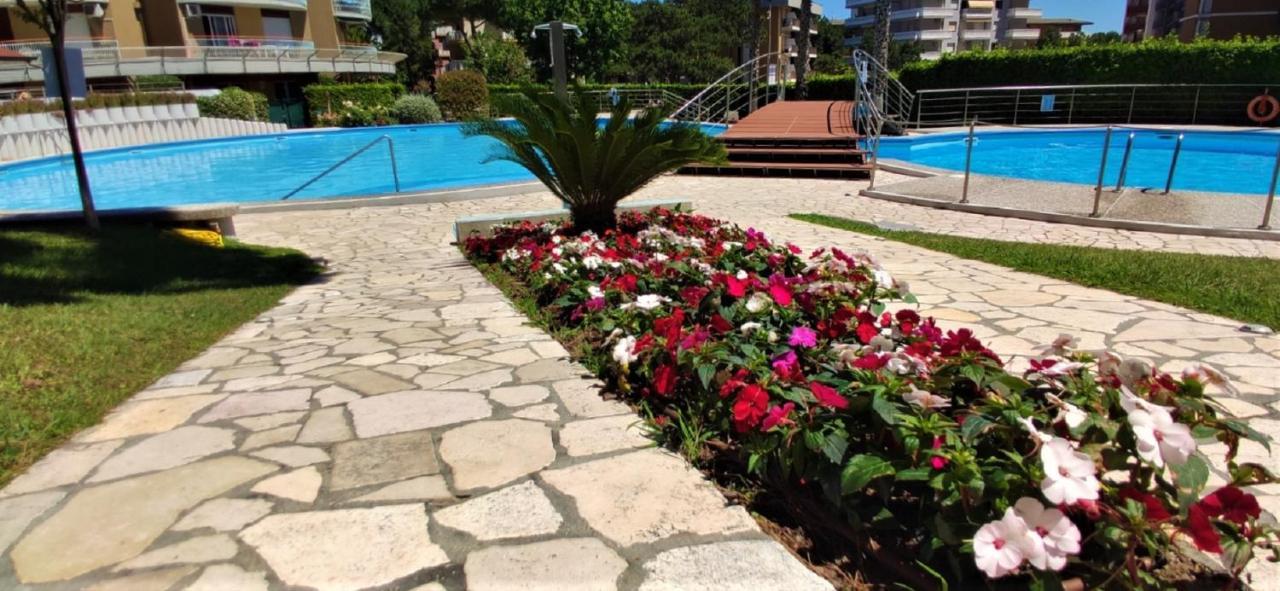 Condominio La Duna - Residence Puerto Do Sol Lignano Sabbiadoro Eksteriør bilde